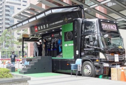 THE NORTH FACE_燈箱車_廣告車_看板車_天闊創意行銷